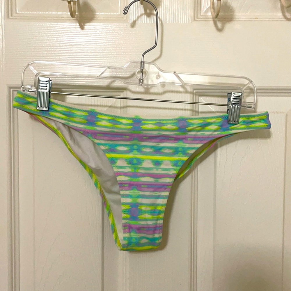 VS Pink cheeky bikini bottoms